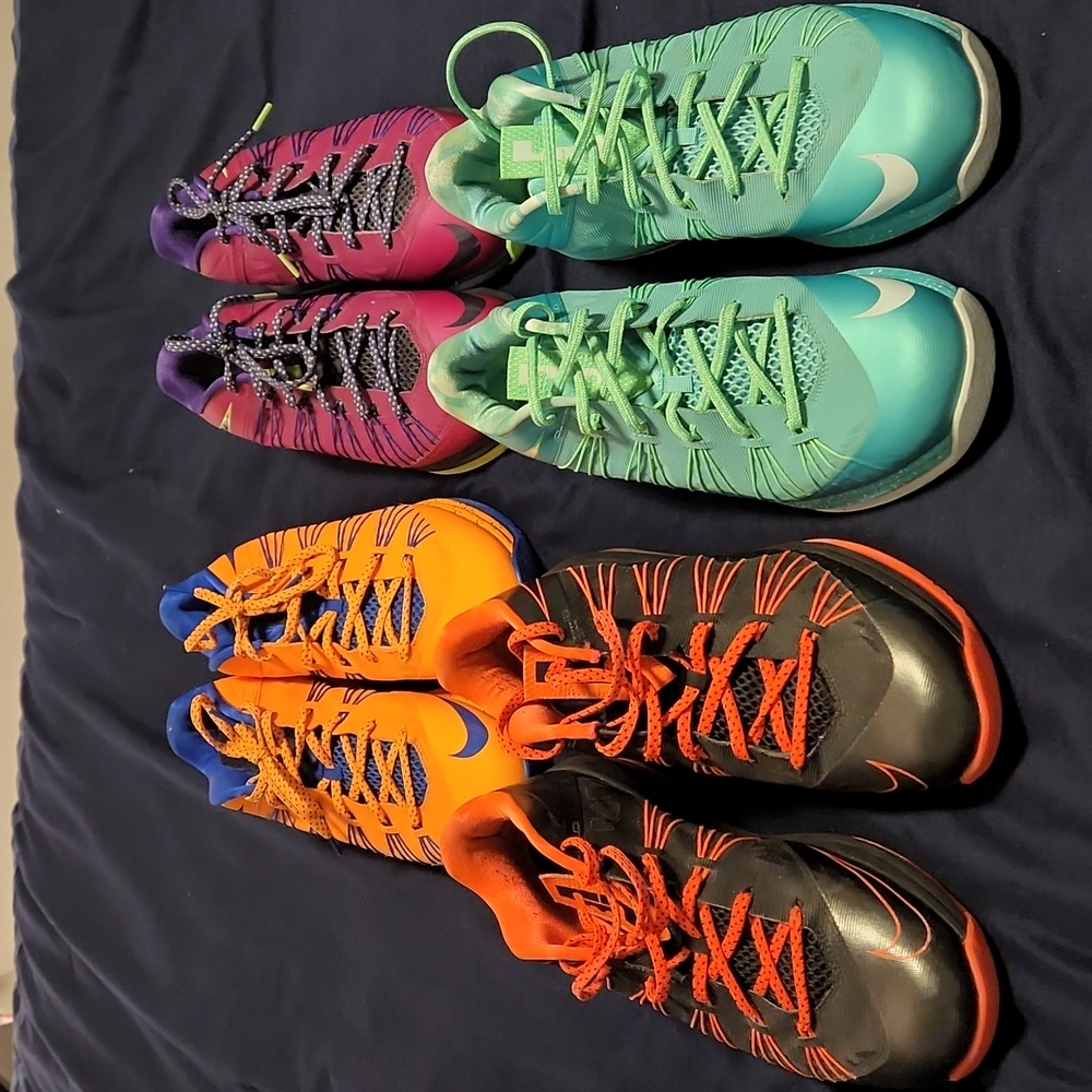 4 pairs of lebron 10 low